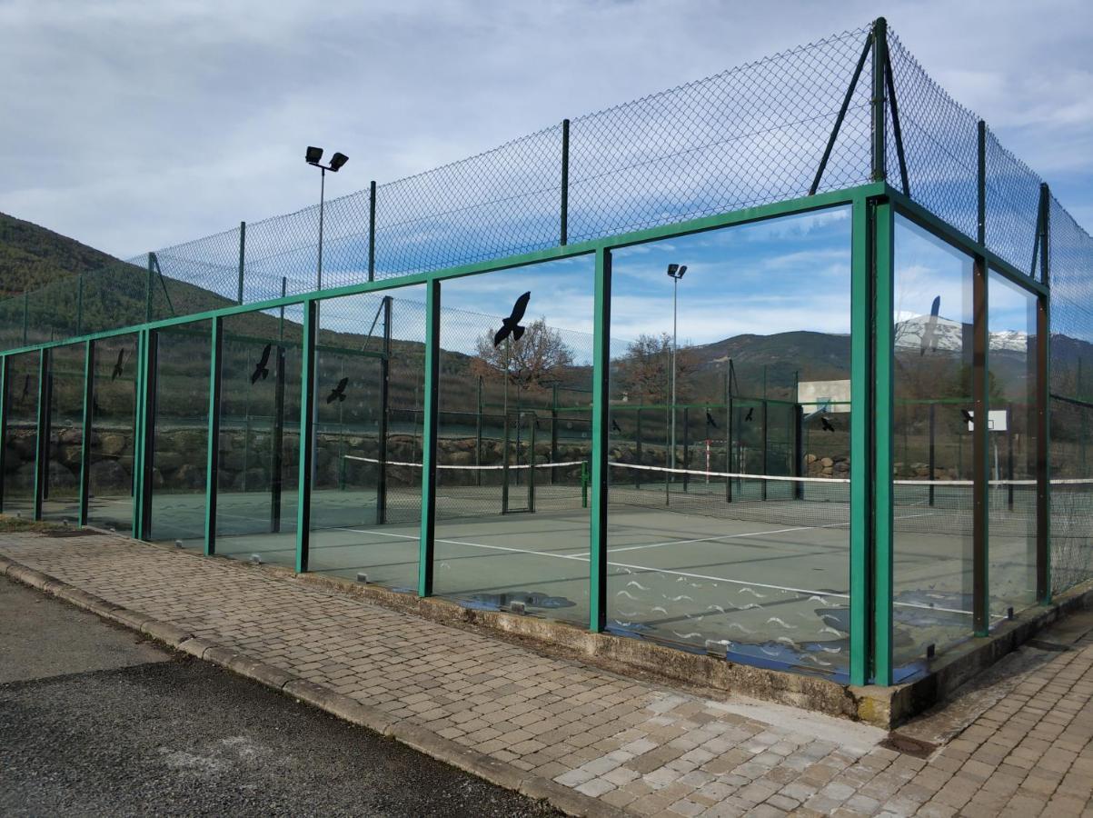 Apartamento Luga Castiello de Jaca Bagian luar foto