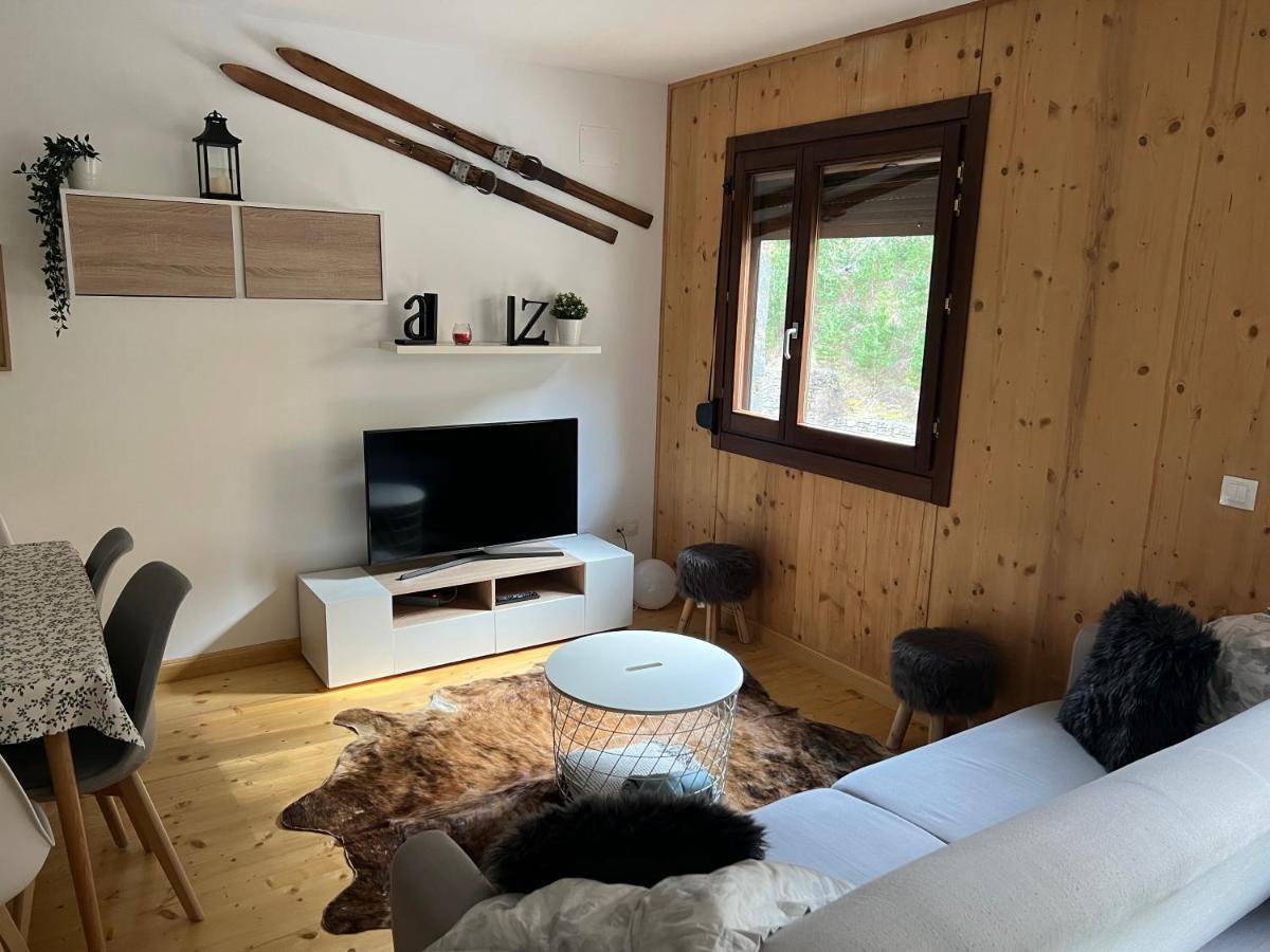 Apartamento Luga Castiello de Jaca Bagian luar foto