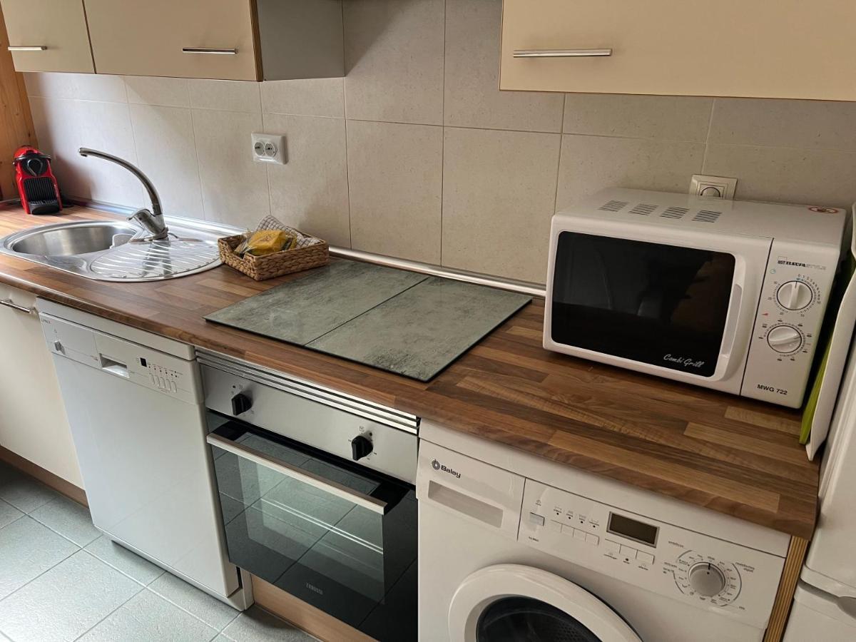 Apartamento Luga Castiello de Jaca Bagian luar foto